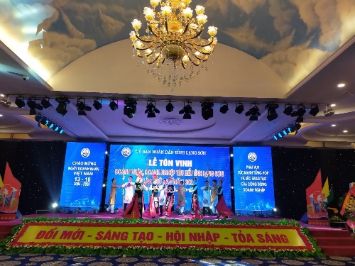 Lạng Sơn: Lễ tôn vinh doanh nhân, doanh nghiệp tiêu biểu lần thứ Ba - Năm 2020